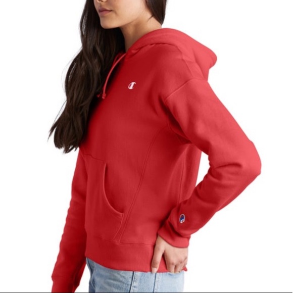 Women’s champion reverse weave hoodie in scarlet - Picture 2 of 4